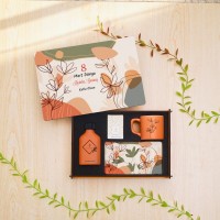 Kadınlar Günü Ahşap Kutu Kahve Hediye Seti – Sunumlu Fincan, Kolonya ve Kahve